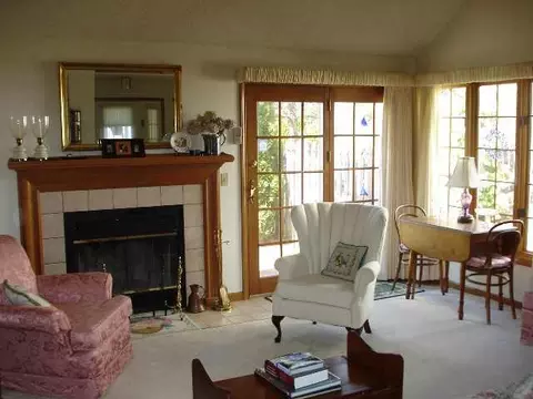 17 Constitution Dr, Glenmont, NY 12077 photo 6