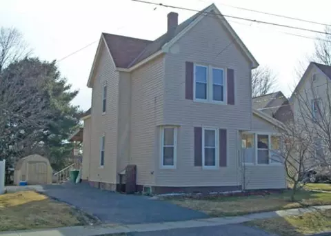 6 Mckinley Ave, Johnstown, NY 12095 photo 2