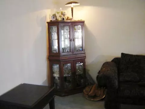 830 Hamilton St, Schenectady, NY 12307 photo 2