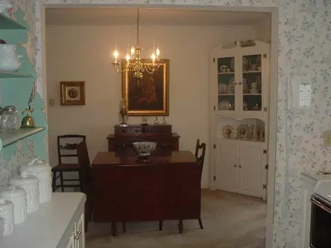 1367 Lexington Ave, Schenectady, NY 12309 photo 5