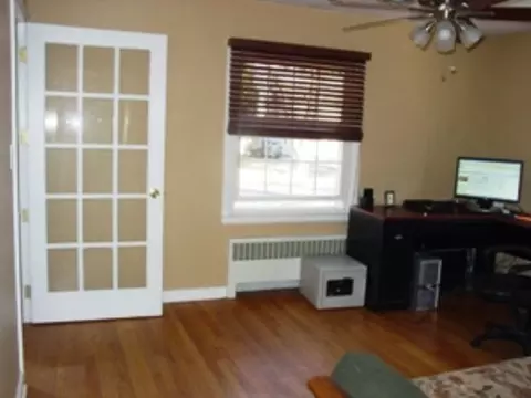14 Salisbury Rd, Delmar, NY 12054 photo 4