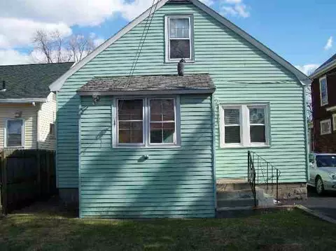 10 Chester St, Schenectady, NY 12304 photo 12