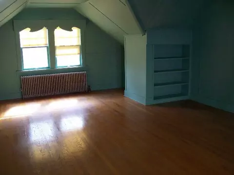 10 Chester St, Schenectady, NY 12304 photo 8