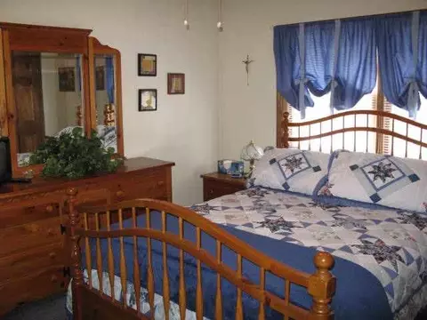 5 Firehouse Rd, Halfmoon, NY 12065 photo 8