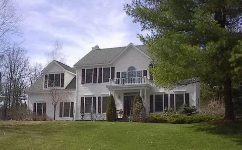 23 Prestwick Dr, Slingerlands, NY 12159 photo 1