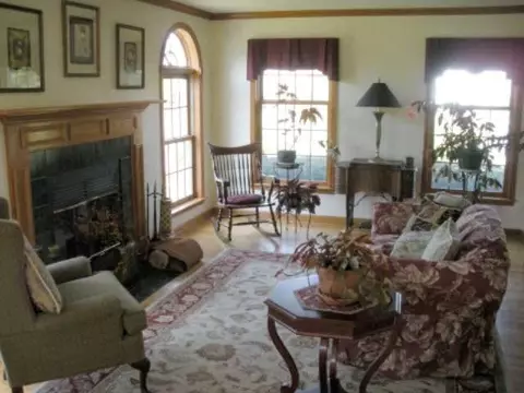 61 Fields End Dr, Glenmont, NY 12077 photo 3