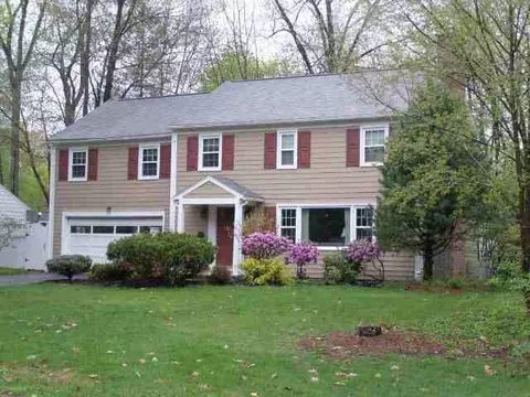 18 Albin Rd, Delmar, NY 12054 photo 1