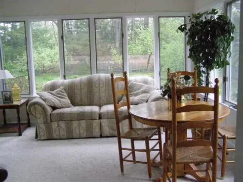 18 Albin Rd, Delmar, NY 12054 photo 7