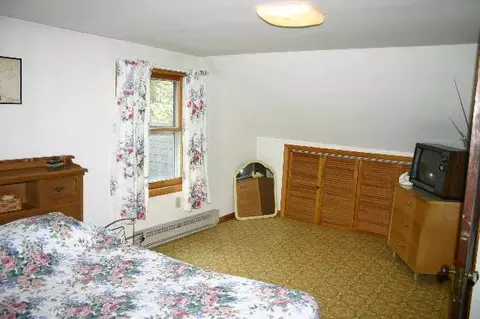 268 Elm Ave, Selkirk, NY 12158 photo 9
