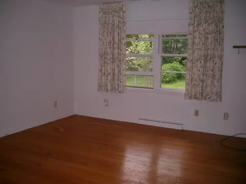 151 Adams Pl, Delmar, NY 12054 photo 8