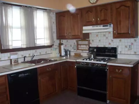 1246 Garner Ave, Schenectady, NY 12309 photo 5