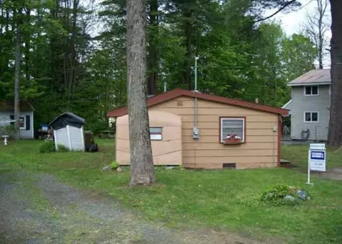 112 Chambers Rd, Broadalbin, NY 12025 photo 2