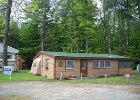 112 Chambers Rd, Broadalbin, NY 12025 photo 3