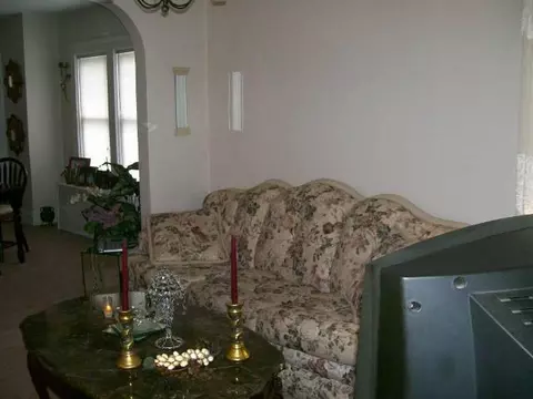 14 Elliott Ave, Schenectady, NY 12304 photo 4