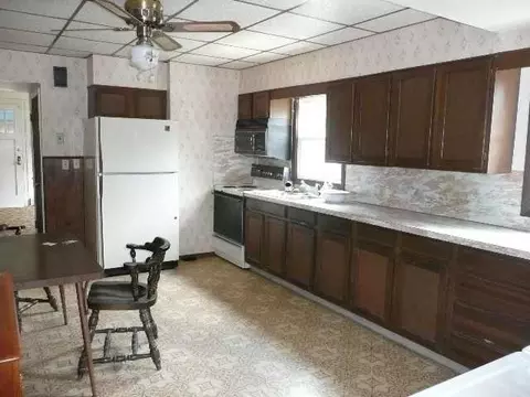 48 Mt Stuart Rd, Schenectady, NY 12304 photo 2