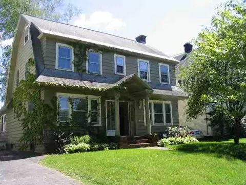 1182 Phoenix Ave, Schenectady, NY 12308 photo 1