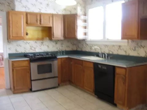 1182 Phoenix Ave, Schenectady, NY 12308 photo 6