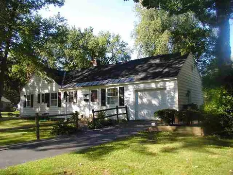 1 Woodridge Rd, Delmar, NY 12054 photo 1