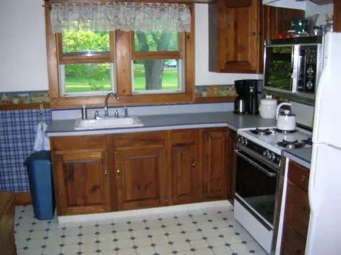 200 Elsmere Ave, Delmar, NY 12054 photo 4