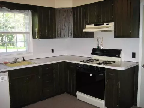40 Cherry Ave, NY 99999 photo 3
