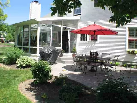 37 Fields End Dr, Glenmont, NY 12077 photo 12