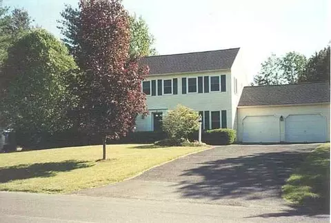 41 Journey Ln, Glenmont, NY 12077 photo 1