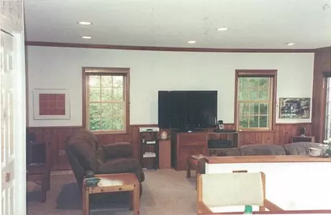 41 Journey Ln, Glenmont, NY 12077 photo 9