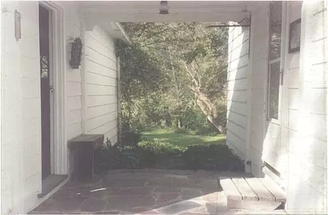 34 Marlboro Rd, Delmar, NY 12054 photo 2