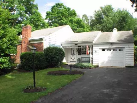 508 Ferris Rd, Schenectady, NY 12304 photo 1