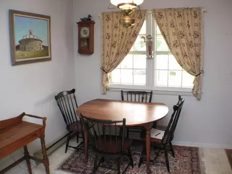 508 Ferris Rd, Schenectady, NY 12304 photo 3