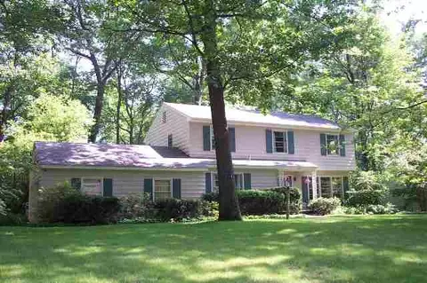 16 Lyons Ave, Delmar, NY 12054 photo 1