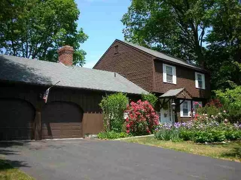 32 Bennett Ter, Delmar, NY 12054 photo 1