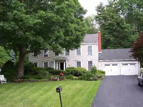 23 Northwood Ct, Slingerlands, NY 12159 photo 1