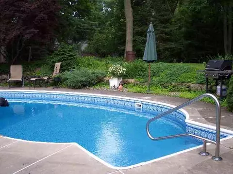 23 Northwood Ct, Slingerlands, NY 12159 photo 3