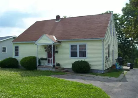 234 Pleasant Ave, Johnstown, NY 12095 photo 2