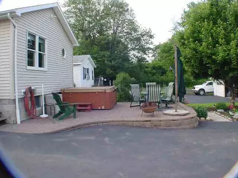 83 Cherry Ave, Delmar, NY 12054 photo 7