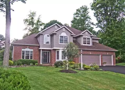 6 Whitestone Way, Slingerlands, NY 12159 photo 1