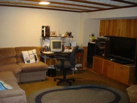 155 Hague Blvd # A, Glenmont, NY 12077 photo 5