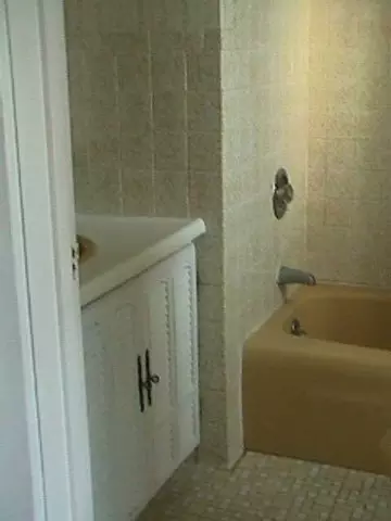 210 Marriott Ave, Schenectady, NY 12304 photo 6