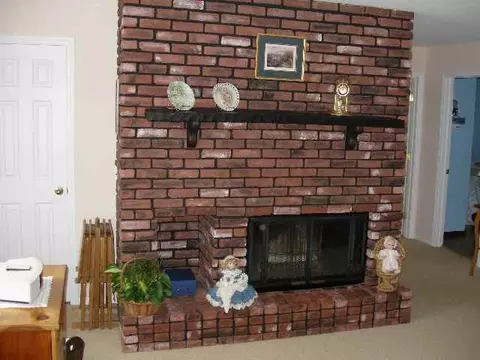 332 Ward Ave, Schenectady, NY 12304 photo 2
