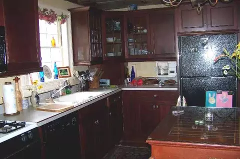 165 Cramer Rd, Malta, NY 12020 photo 3