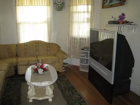 1604 Rugby Rd, Schenectady, NY 12309 photo 3