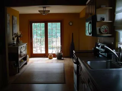 463 Hudson River Rd, Halfmoon, NY 12188 photo 6