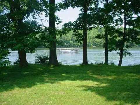 463 Hudson River Rd, Halfmoon, NY 12188 photo 5