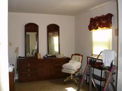 531 Clayton Rd, Schenectady, NY 12304 photo 7
