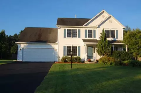 604 Stream Ln, Slingerlands, NY 12159 photo 1