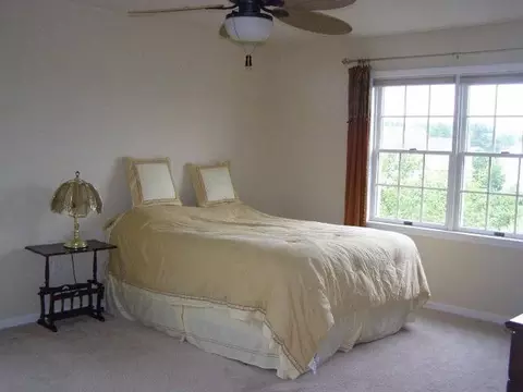 604 Stream Ln, Slingerlands, NY 12159 photo 8