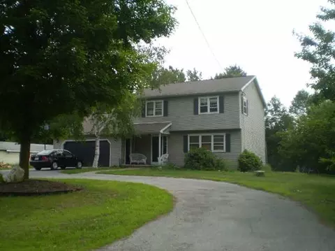 7 Carr Rd, Saratoga Springs, NY 12866 photo 1