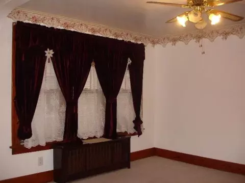 236 Twelfth St, Schenectady, NY 12306 photo 4