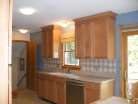 20 Wallace Dr, Delmar, NY 12054 photo 4